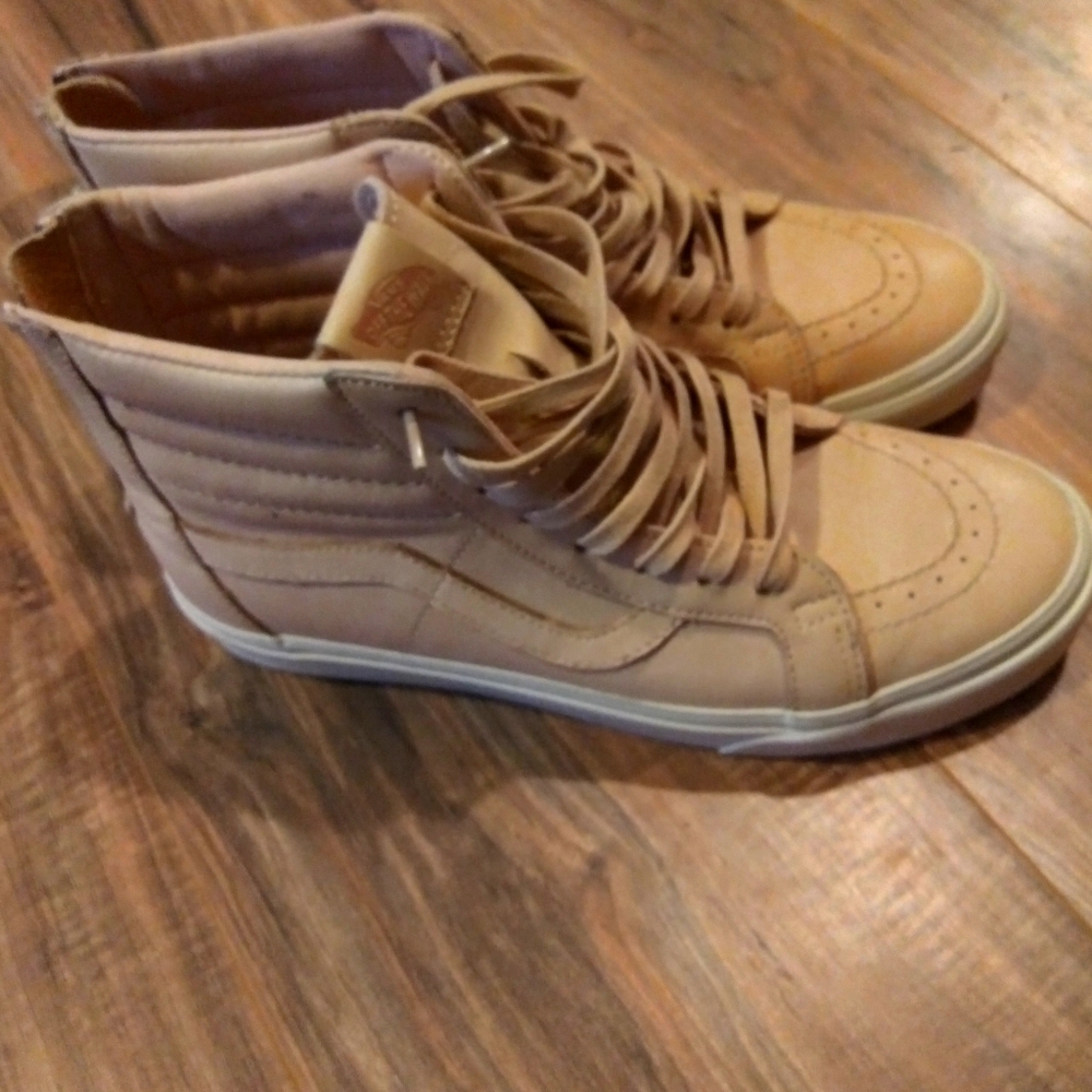 Tan leather vans 💋💋😍